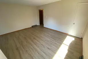 2956 Pontiac St, Columbus, OH 43224 - Photo 6