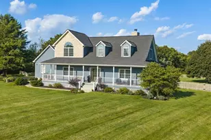 8425 Heather Lake Dr NW, Canal Winchester, OH 43110 - Photo 2