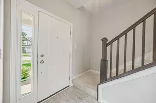 426 Oakland Hills Loop, Commercial Point, OH 43116 - Photo 8
