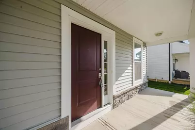 426 Oakland Hills Loop, Commercial Point, OH 43116 - Photo 6