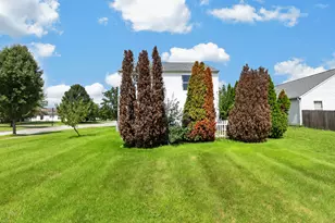 6863 Spring Bloom Dr, Canal Winchester, OH 43110 - Photo 32