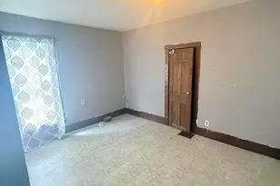 304 W High Ave, Bellefontaine, OH 43311 - Photo 6