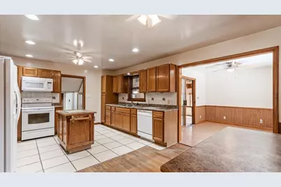 2910 S Pleasant Grove Road, Zanesville, OH 43701 - Photo 18