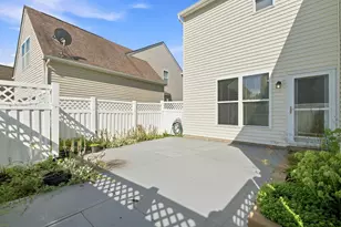 4620 Snowy Meadow Dr, Grove City, OH 43123 - Photo 44