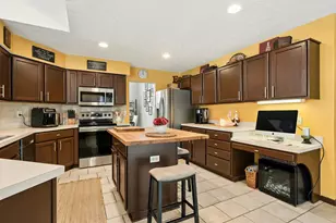 2494 Seton Dr, Lewis Center, OH 43035 - Photo 16