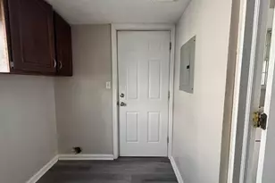 2854 E 11th Ave, Columbus, OH 43219 - Photo 6