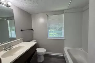 2854 E 11th Ave, Columbus, OH 43219 - Photo 10