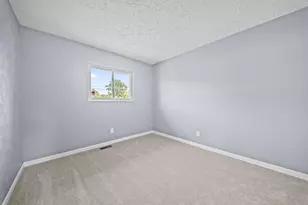 2844 Pamella Dr, Columbus, OH 43207 - Photo 26