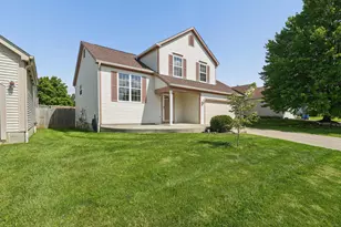 7468 Brown Deer Dr, Pickerington, OH 43147 - Photo 2