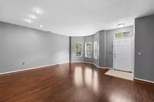 47 Victorian Gate Wy, Columbus, OH 43215 - Photo 6