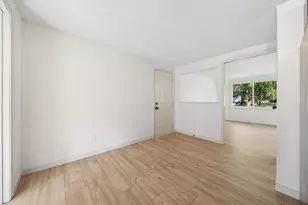 5999 Ambleside Dr, Columbus, OH 43229 - Photo 16