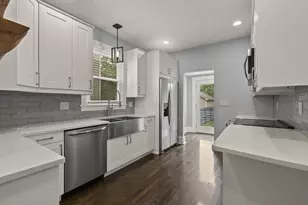 259 E Mithoff St, Columbus, OH 43206 - Photo 8