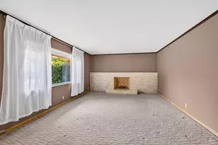 1541 S Roosevelt Ave, Columbus, OH 43209 - Photo 8