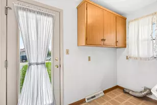 1541 S Roosevelt Ave, Columbus, OH 43209 - Photo 36