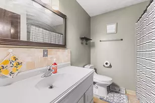 6431 Blackhaw Dr, Reynoldsburg, OH 43068 - Photo 28