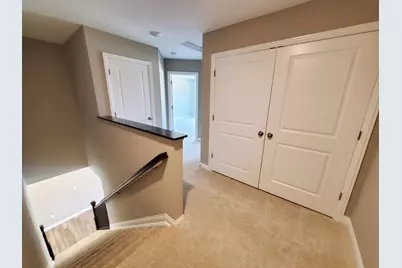 6422 Hamilton Woods Boulevard N, Columbus, OH 43081 - Photo 10