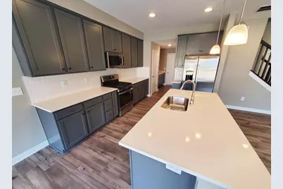6422 Hamilton Woods Boulevard N, Columbus, OH 43081 - Photo 6