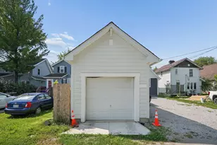 1498 Briarwood Ave, Columbus, OH 43211 - Photo 34