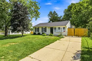 2929 El Paso Dr, Columbus, OH 43204 - Photo 34