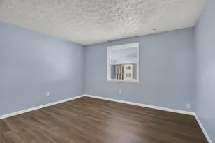 2534 Nassau Dr, Columbus, OH 43232 - Photo 16