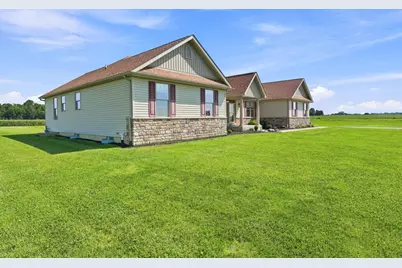 6548 Basil Western Road NW, Carroll, OH 43112 - Photo 4