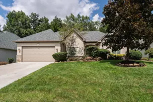6048 Nicholas Glen, Columbus, OH 43213 - Photo 2