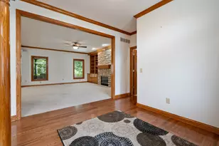 6048 Nicholas Glen, Columbus, OH 43213 - Photo 4