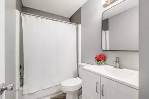 7662 Exploration Dr, Columbus, OH 43085 - Photo 10