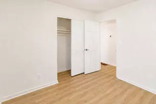 1852 Bar Harbor Rd, Columbus, OH 43219 - Photo 12