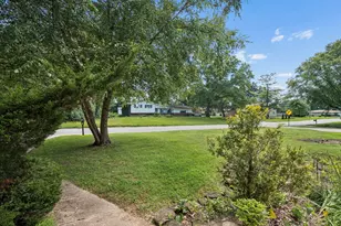 1285 Noe Bixby Rd, Columbus, OH 43232 - Photo 10