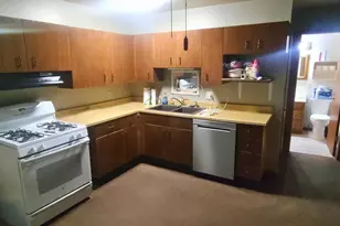 647 Teakwood Ct, Galion, OH 44833 - Photo 6
