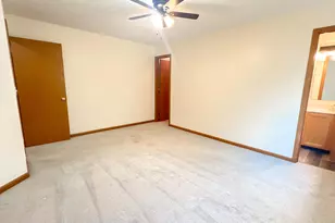 7442 Oakmeadows Dr, Worthington, OH 43085 - Photo 14