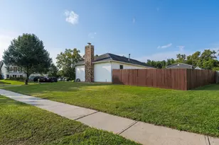 1504 Red Leaf Ln, Columbus, OH 43223 - Photo 6