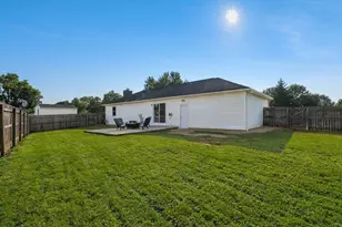 1504 Red Leaf Ln, Columbus, OH 43223 - Photo 38