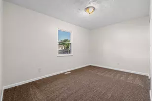 1504 Red Leaf Ln, Columbus, OH 43223 - Photo 22