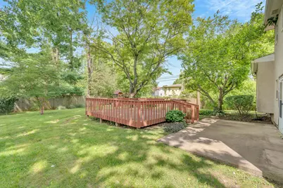 5297 Sandalwood Court, Columbus, OH 43229 - Photo 10