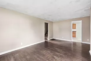 2431 Lexington Ave, Columbus, OH 43211 - Photo 16