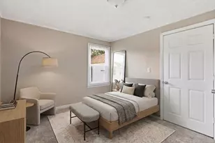 2431 Lexington Ave, Columbus, OH 43211 - Photo 10