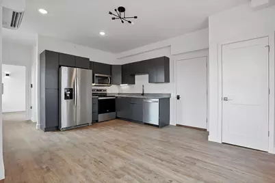 595 E Broad Street, Columbus, OH 43215 - Photo 12