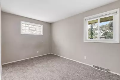 1497 Selkirk Road, Columbus, OH 43227 - Photo 10