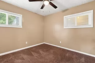 2049 Jermain Dr, Columbus, OH 43219 - Photo 22