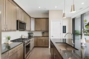 225 John H McConnell Blvd, Columbus, OH 43215 - Photo 20