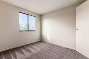 2411 Red Rock Blvd, Grove City, OH 43123 - Photo 18