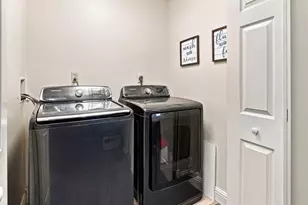 1355 Carrie Cir, Zanesville, OH 43701 - Photo 42