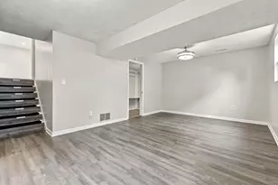 3600 Manila Dr, Westerville, OH 43081 - Photo 32
