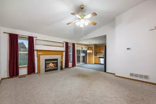 1892 Winterbrook St, Lancaster, OH 43130 - Photo 4