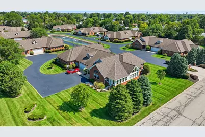 1096 Damon Drive #2, Washington Court House, OH 43160 - Photo 4