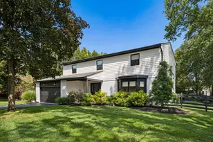 6880 Clydeway Ct, Worthington, OH 43085 - Photo 1