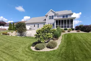 354 Miami Erie Cir, St. Marys, OH 45885 - Photo 2