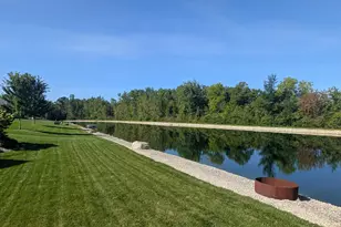 354 Miami Erie Cir, St. Marys, OH 45885 - Photo 6